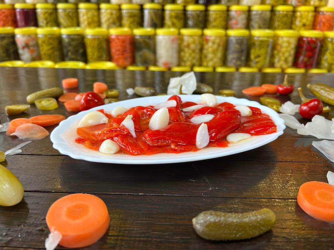 Konya’nın ilk ve tek turşucusundan turşu sırları ve tarifi! 6